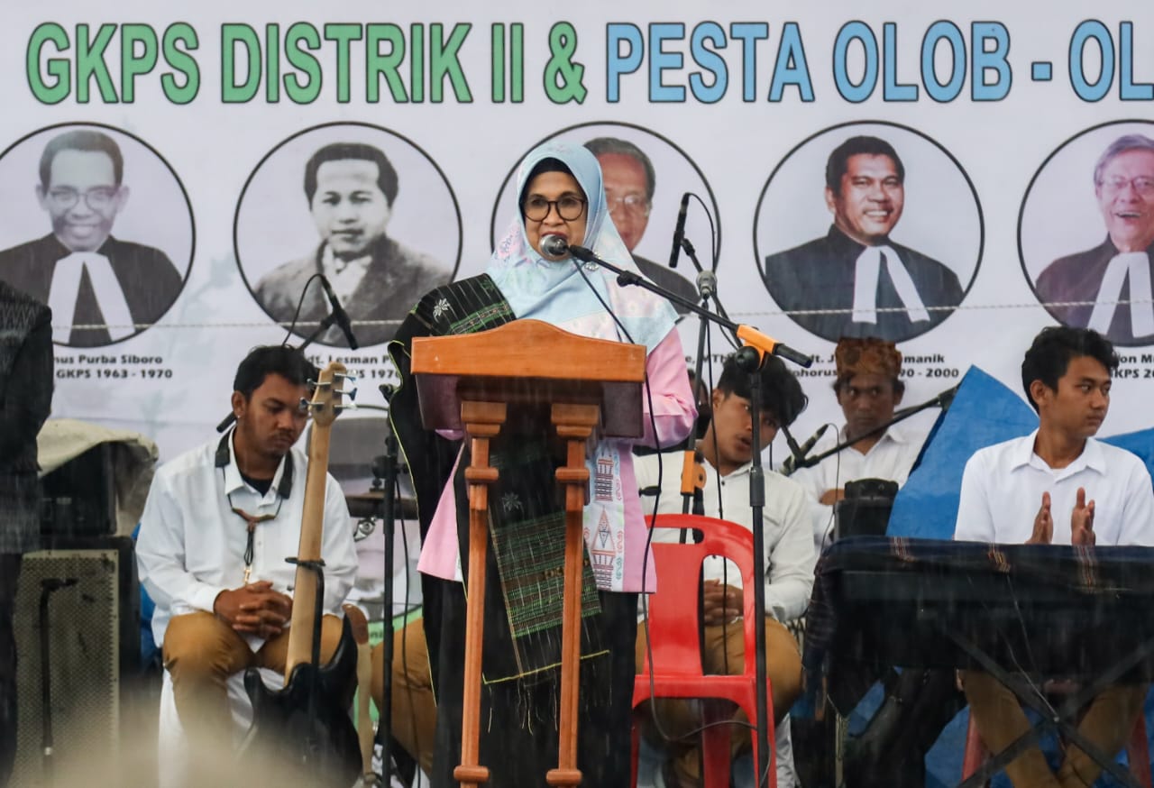 Wali Kota Siantar dr Susanti: Selamat Jubileum 120 Tahun Injil di Simalungun Wali Kota Siantar dr Susanti: Selamat Jubileum 120 Tahun Injil di Simalungun