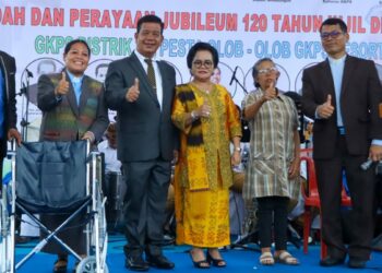 Jubileum 120 Tahun Injil di Simalungun, Radiapoh Sinaga Ajak Jemaat GKPS Semakin Kompak