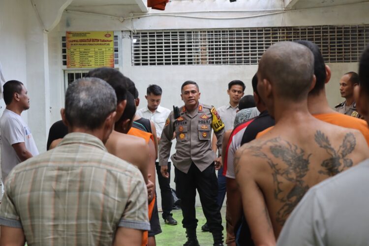 AKBP Yogen Heroes Baruno Cek Dan Kontrol Tahanan Dan RTP Polres Siantar 