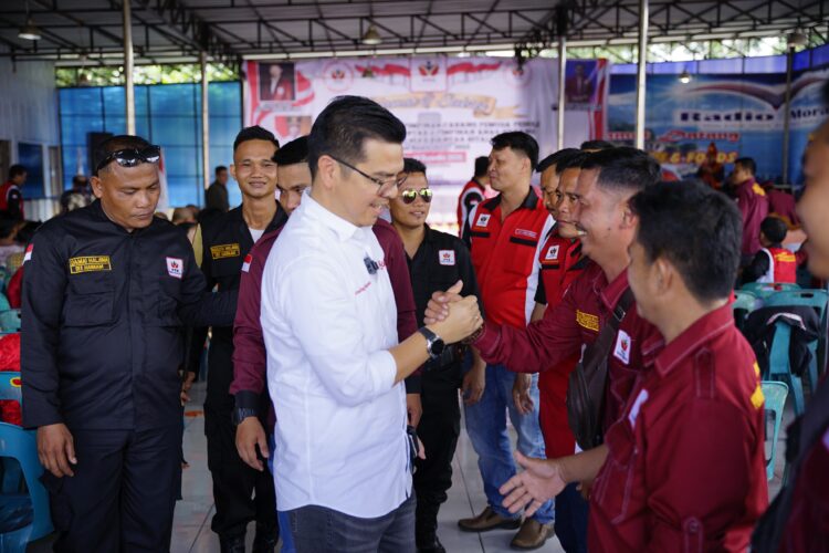 Bane Raja Manalu Ajak Pemuda Nias Jaga Keberagaman di Siantar Bane Raja Manalu Ajak Pemuda Nias Jaga Keberagaman di Siantar
