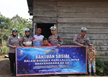 Hari Lantas Bhayangkara ke-68, Polres Lambar Bagikan Bansos