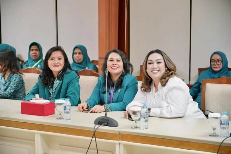 Ny Juniatry Franc Bernhard Tumanggor Hadiri Ramah Tamah Dengan Pj Ketua TP PKK Provinsi Sumut