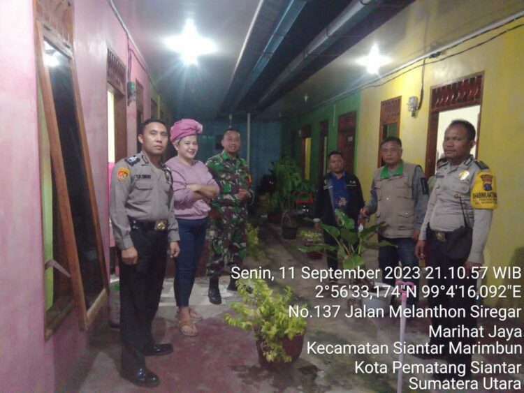 Sambangi Kos-kosan, Bhabinkamtibmas Sampaikan Himbauan Kamtibmas