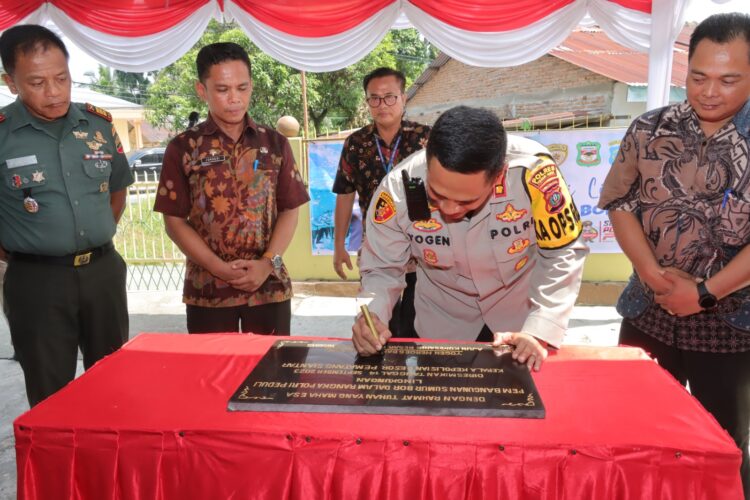 Kapolres Pematang Siantar Launching Pemberian Bantuan Sumur Bor Kepada Masyarakat