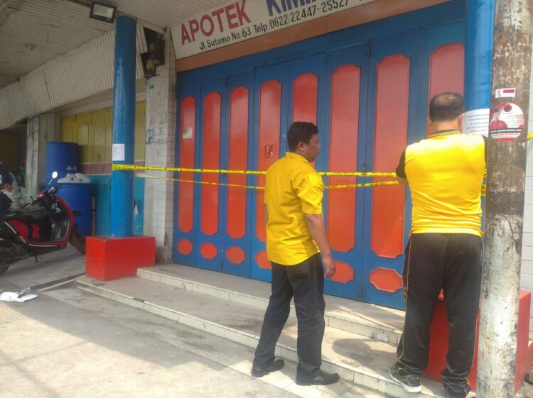 Kasat Reskrim Dampingi Tim Labfor Olah Tkp Kebakaran di Kimia Farma