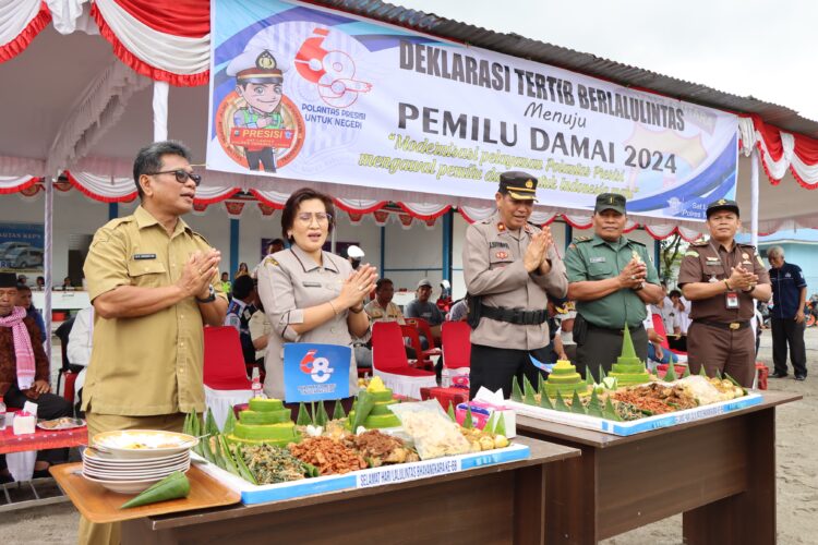 Pemilu Damai Tahun 2024, Polres Taput Gelar Deklarasi Tertib Berlalulintas dan Musnahkan 568 Knalpot Blong 