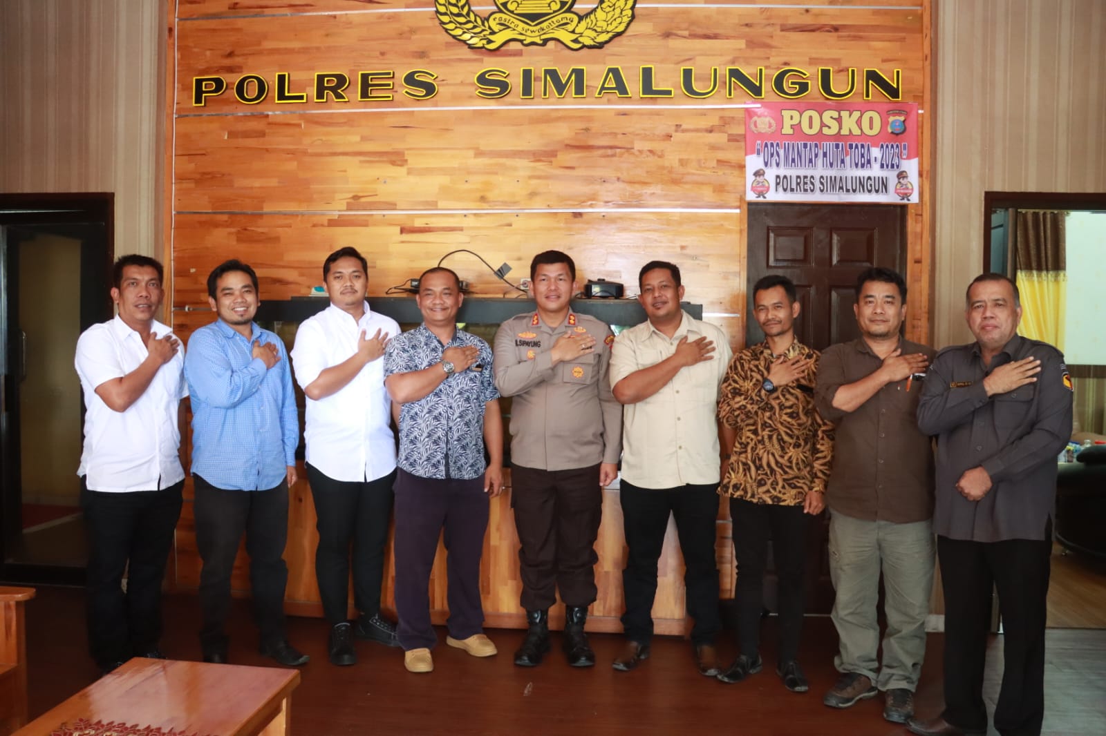 Kapolres Simalungun Terima Kunjungan Silaturahmi Bawaslu, Sinergi untuk Sukseskan Pemilu 2024 Kapolres Simalungun Terima Kunjungan Silaturahmi Bawaslu, Sinergi untuk Sukseskan Pemilu 2024