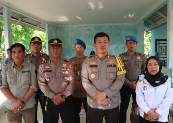 Kapolres Simalungun  AKBP Ronald FC Sipayung SH SIK MH monitoring pelaksanaan pengamanan dilakukan di 28 kecamatan