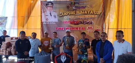 Lomba Burung Berkicau Bertajuk “Lampung Berjaya Cup" Resmi Dibuka