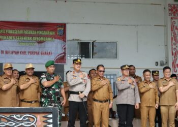 Sekda Pakpak Bharat Hadiri Apel Pergeseran Pasukan Dalam Rangka Pengamanan Pemilihan Kepala Desa Serentak