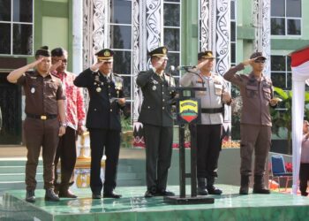 Kapolres Simalungun Hadiri Upacara HUT TNI ke-78 di Kodim 0207/Sml