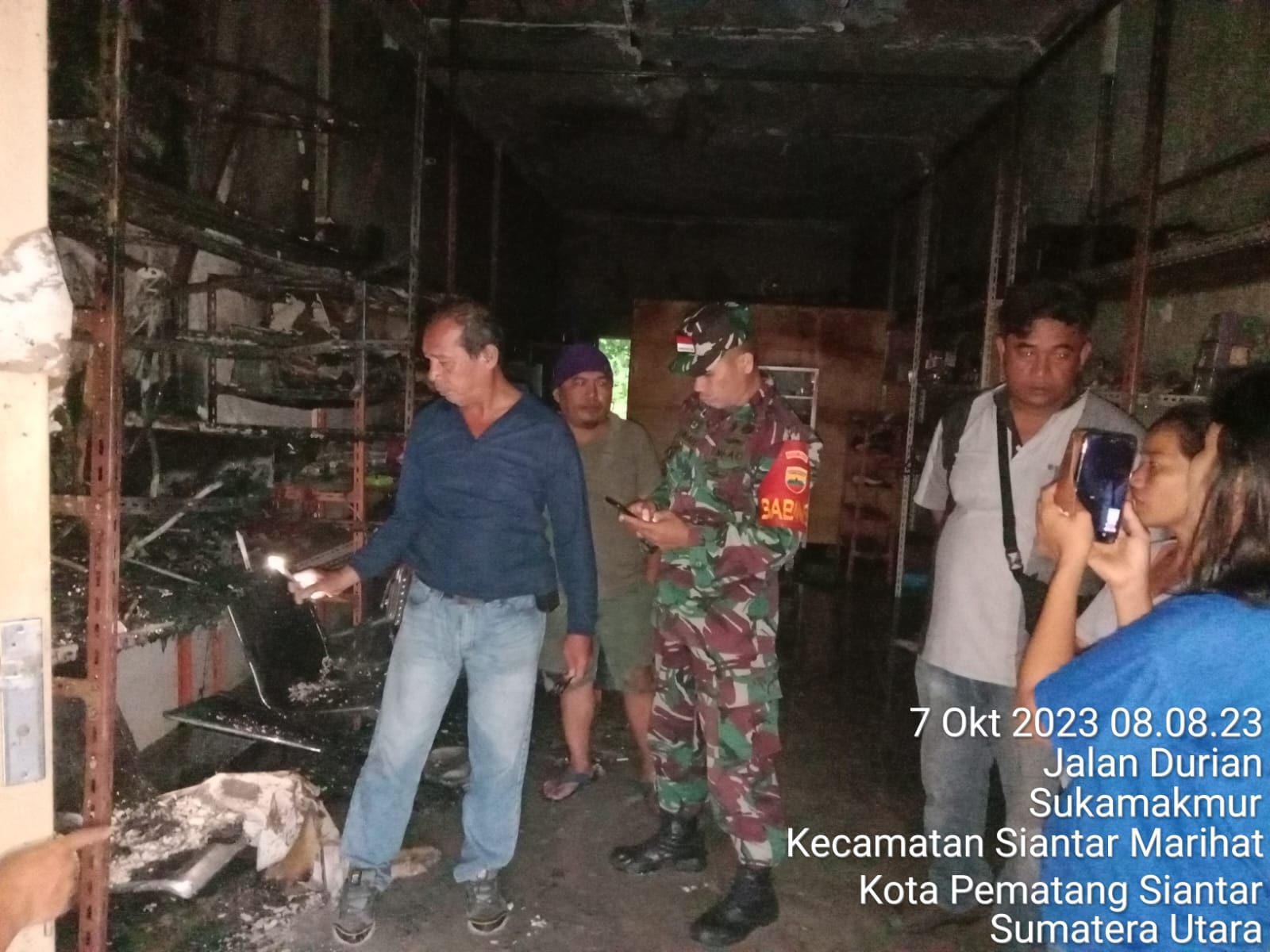 Ditinggal Berjualan, Ruko Milik Pardede di Jalan Durian Kecamatan Marihat Terbakar