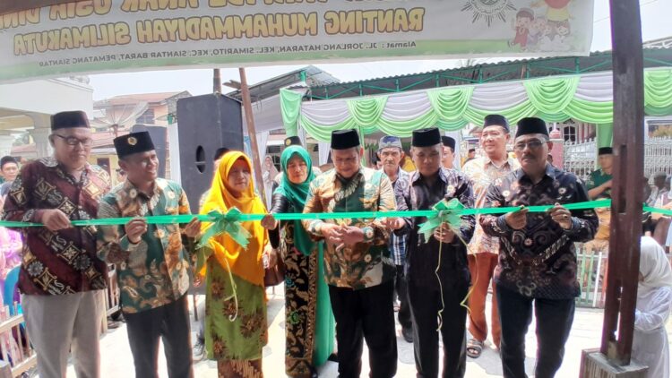 Dra Hj Hidayah Herlina Gusti Resmikan RumahTahfiz Paud Muhammadiyah