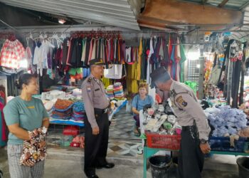 Sat Binmas Polres Siantar Patroli Ke Pasar Horas Untuk Ciptakan Keamanan Dan Kenyamanan