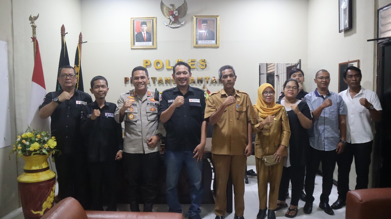 Kapolres Siap Berkolaborasi Dengan Bawaslu Pematang Siantar Sukseskan Pemilu 2024 Kapolres Siap Berkolaborasi Dengan Bawaslu Pematang Siantar Sukseskan Pemilu 2024