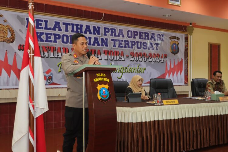 Polres Siantar Laksanakan Pelatihan Pra Ops Mantap Brata Toba 2023-2024