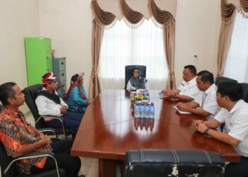 Wali Kota Siantar Bangga Ketekunan Oppung Raminah Garingging Melestarikan Budaya Tari Simalungun