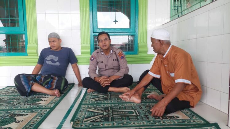 Sat Binmas Polres Pematang Siantar Sambangi Di Masjid Al-hidayah