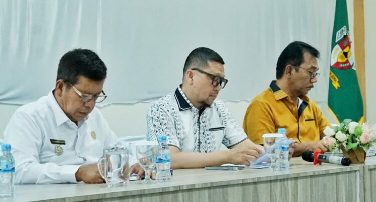 Bupati Simalungun Hadiri FGD  Pembentukan Kabupaten Simalungun Hataran