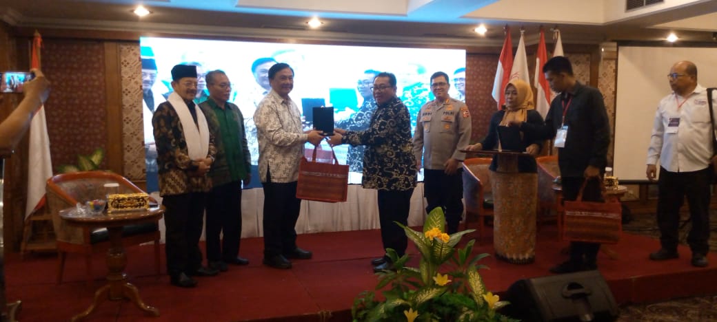 Rapimnas 2023, SMSI Sepakat Ciptakan Pemilu Damai Rapimnas 2023, SMSI Sepakat Ciptakan Pemilu Damai