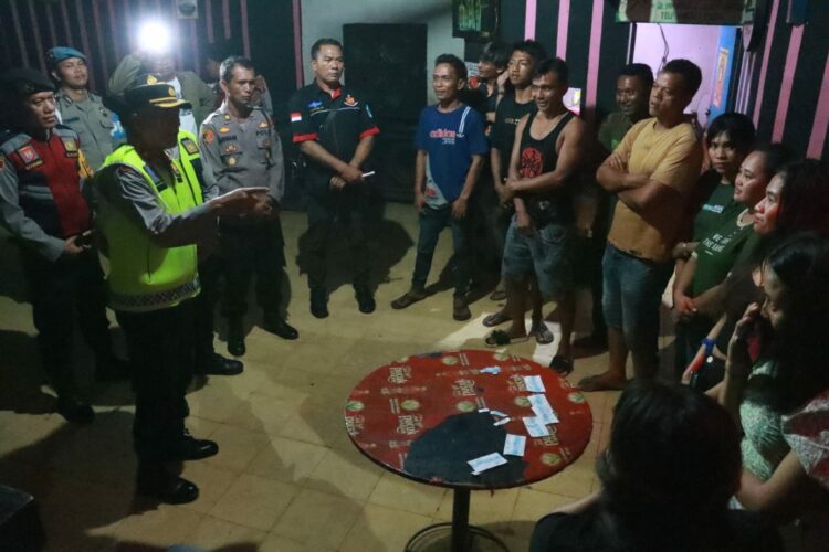 Polres Simalungun Mendadak Razia Tempat Hiburan Malam, Pengunjung Tes Urine
