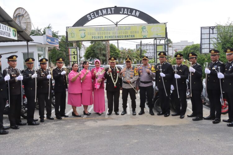 Kapolres Siantar Ucapkan Terimakasih Atas Pengabdian Personil Purnabakti