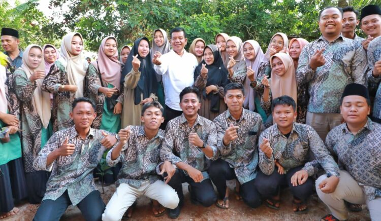 Bupati Simalungun Ajak Masyarakat Nagori Adil Makmur Marharoan Bolon Membangun Kampung Halaman 
