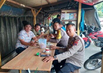 Satgas 1 Preemtif OMB Toba Polres Siantar Sambangi Warkop Bimo Menjalin Komunikasi Dan Silahturahmi 