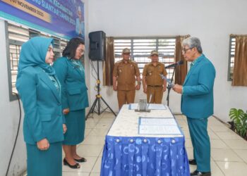H Kusma Erizal Ginting Lantik 2 Kecamatan dan 28 Kelurahan TP PKK