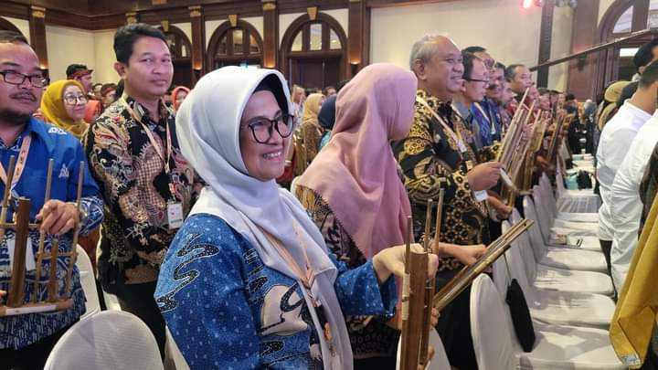Wali Kota Siantar Hadiri Rakornas Pengadaan Barang dan Jasa di Hotel Bidakara Jakarta