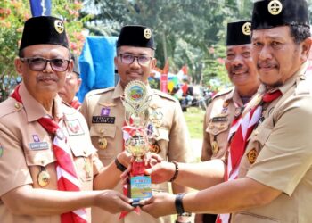 Wakil Bupati Simalungun Lantik Majelis Pembimbing dan Gudep Masa Bakti 2023-2026