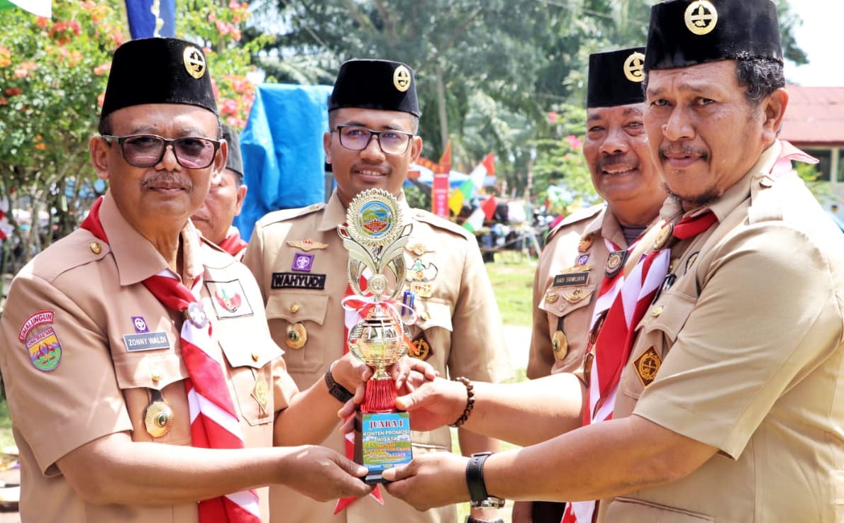 Wakil Bupati Simalungun Lantik Majelis Pembimbing dan Gudep Masa Bakti 2023-2026 Wakil Bupati Simalungun Lantik Majelis Pembimbing dan Gudep Masa Bakti 2023-2026