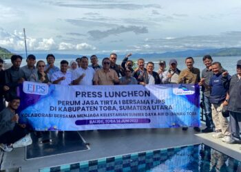 PJT I dan Jurnalis Toba Diskusi Jaga Kelestarian Sumber Daya Air