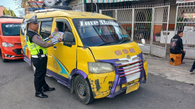 Sat Lantas Polres Siantar Sosialisasi Tertib Lalu Lintas Di Jalan Sudirman