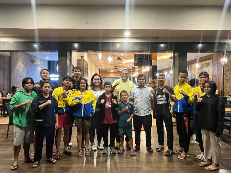 Bupati Pakpak Bharat Motivasi Atlit Tinju yang Bertarung di Kejuaraan Tinju Amatir