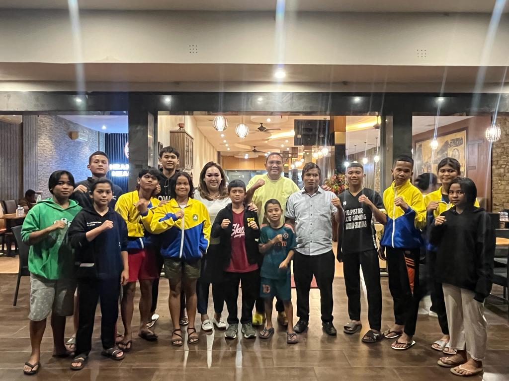 Bupati Pakpak Bharat Motivasi Atlit Tinju yang Bertarung di Kejuaraan Tinju Amatir
