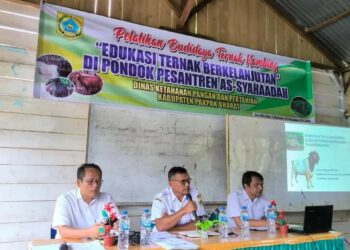 Pemkab Pakpak Bharat Bekali Pelatihan Budidaya Ternak Kambing Kepada Calon Penerima Bantuan