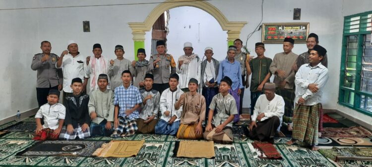 Waka Polres Simalungun Gelar Jum'at Curhat di Masjid Taqwa Nagori Limag Raya