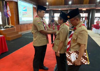 Kapolres Dan Bupati Lantik Gudep Kwarcab Pramuka Se-Kabupaten Taput
