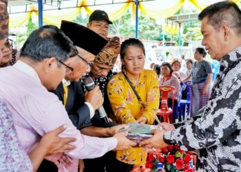 Bupati Simalungun: "Pangulu Harus Menjadi Pemimpin Yang Dapat Merangkul Masyarakat"