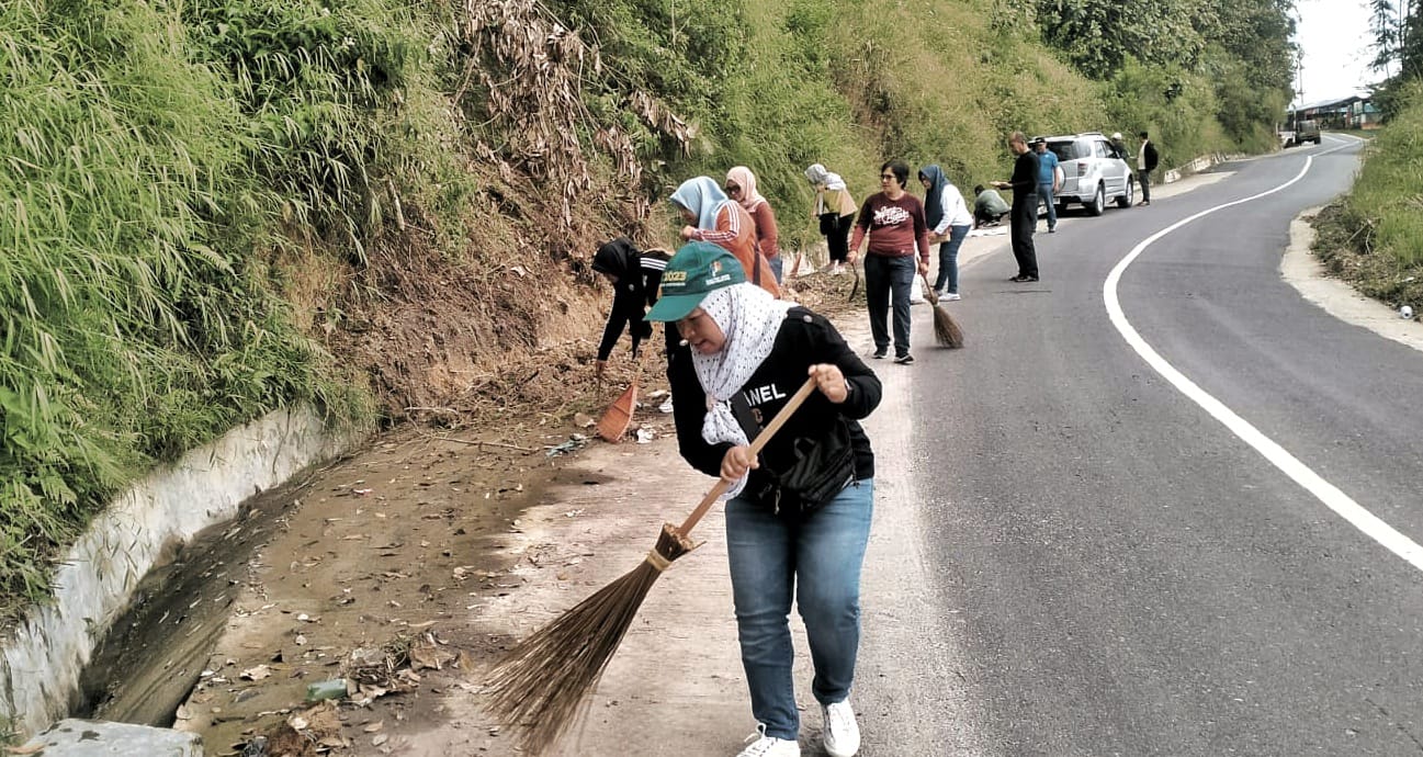 ASN Pemkab Simalungun Haroan Bolon di Kecamatan Purba dan Haranggaol Horisan ASN Pemkab Simalungun Haroan Bolon di Kecamatan Purba dan Haranggaol Horisan