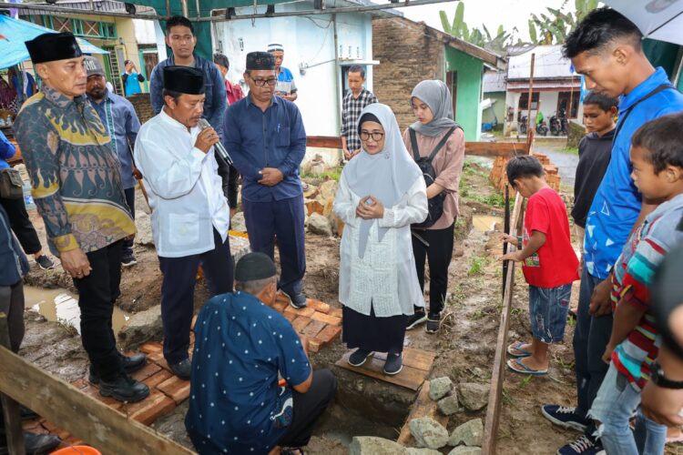 Wali Kota Siantar Hadiri Peletakan Batu Pertama Pembangunan Musholla Al Hidayah