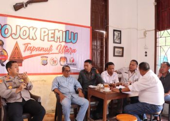 Diskusi Publik di Ruang Pojok Pemilu, Kapolres Dan Kajari Taput Bahas Aturan Kampanye 