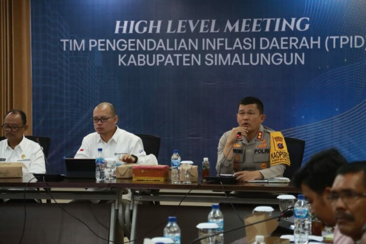 Kapolres Simalungun Sampaikan Kesiapan Pengamanan Jelang Nataru di High Level Meeting