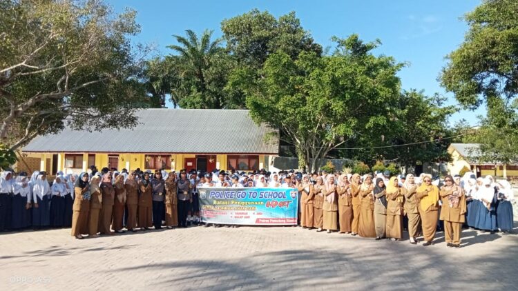 Satbinmas Polres Siantar Himbau Pelajar Smpn 2 Jauhi Narkoba Dan Kenakalan Remaja