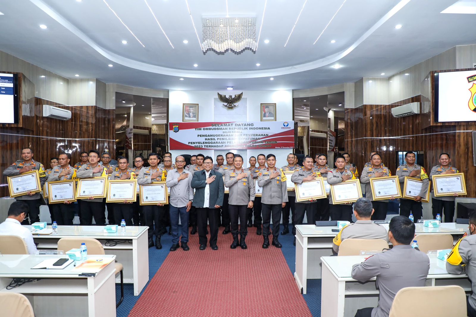 Bravo, Polres Pematang Siantar Raih Predikat Terbaik Kepatuhan Pelayanan Publik