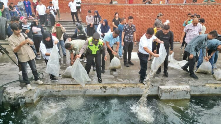 Pemkab Simalungun Gelar Event F3H2O di Danau Toba, Diikuti 290 Peserta