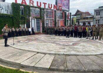 Apel Gabungan Pengaman Pergantian Tahun, Kapolres Taput Himbau Personil Jalin komunikasi Yang Baik Dengan Masyarakat