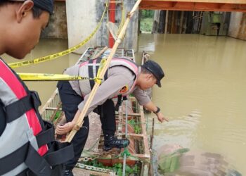 Warga Heboh, Mayat Perempuan Tanpa Busana Ditemukan Terapung di Sungai PLTA Way Besai