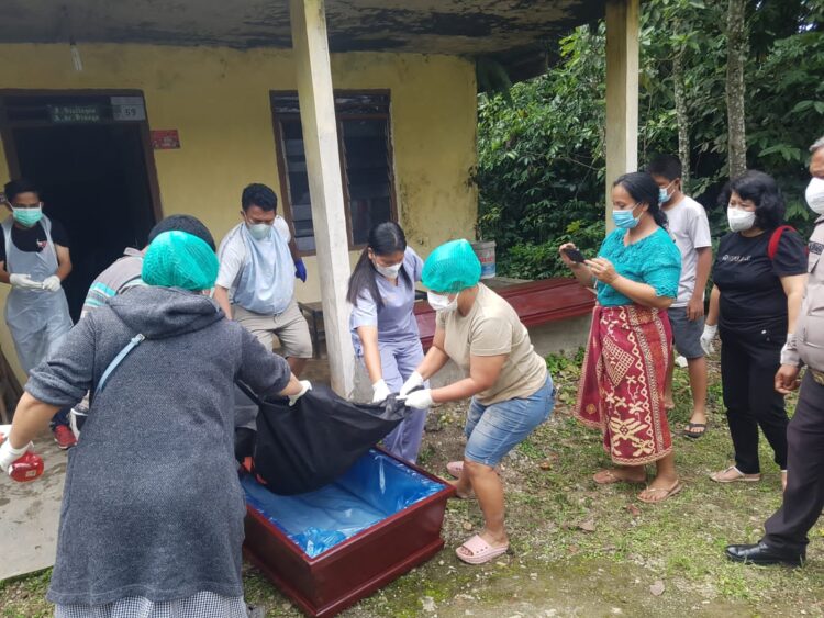 Warga Girsang Sipangan Bolon Heboh, Benris Siallagan Ditemukan Tewas Membusuk